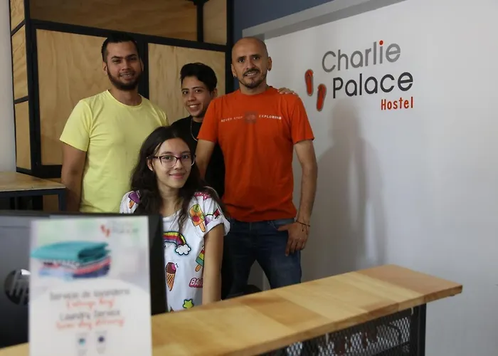 Charlie Palace Hostel
