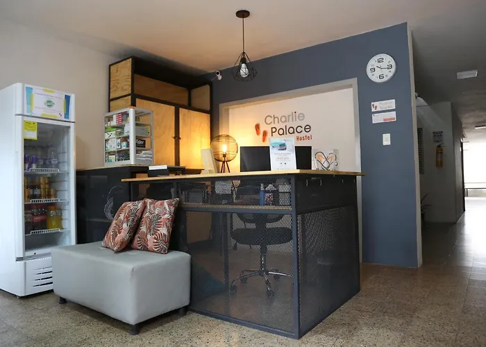 Charlie Palace Hostel